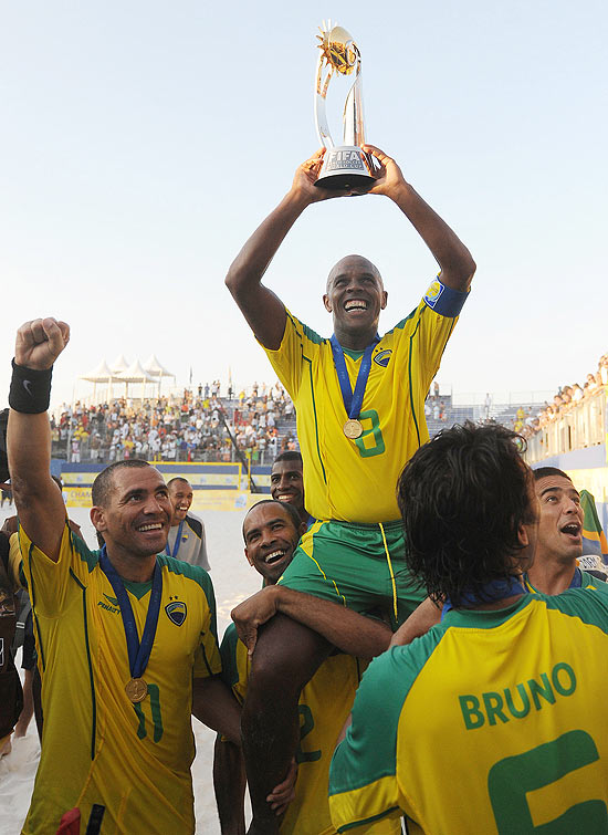 Jnior Nego foi capito do Brasil no tri da Copa do Mundo (2008/2007/2006)