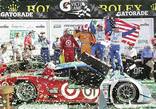 Montoya, Kimball, Rojas e Pruett comemoram a vitria nas 24 horas de Daytona de 2013