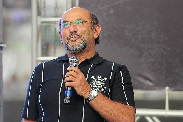Luis Paulo Rosenberg durante palestra no Parque So Jorge