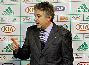 Paulo Nobre concede entrevista na Academia de Futebol