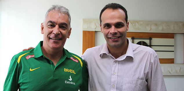 Luiz Augusto Zanon e o Diretor Tcnico da Confederao Brasileira de Basketball (CBB), Vanderlei Mazzuchini ------http://www.cbb.com.br/PortalCBB/Noticias/Show/11005
