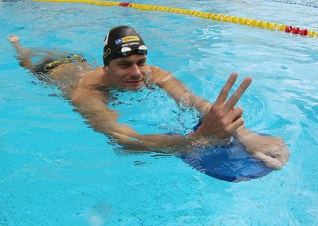 O nadador brasileiro Cesar Cielo no parque aqutico Maria Lenk, no Rio