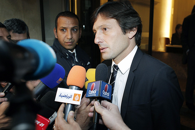 Diretor do PSG, Leonardo concede entrevista após ser ouvido pela comissão disciplinar da Liga Francesa de Futebol