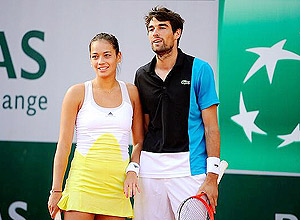 Os tenistas franceses Aliz Lim e Jeremy Chardy