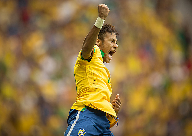 Neymar comemora gol diante do Japo, em Braslia, na Copa das Confederaes