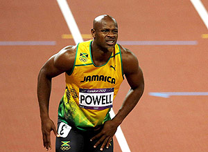 O jamaicano Asafa Powell, flagrado no doping
