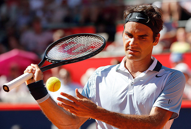 Federer durante torneio na Alemanha em julho