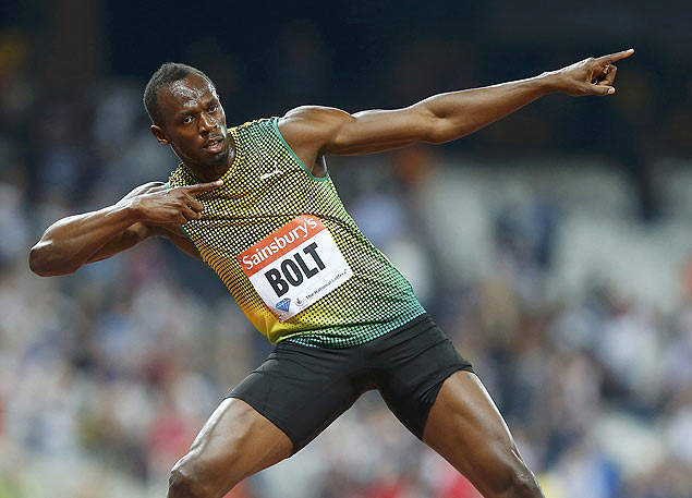 Usain Bolt festeja depois de vencer prova em Londres 