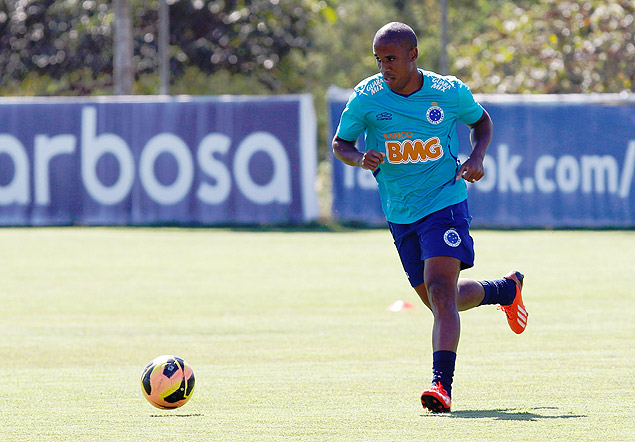 Borges treina e deve atuar contra o Coritiba, no Mineiro