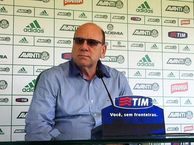 O ex-diretor-executivo do Palmeiras, Jos Carlos Brunoro, durante entrevista coletiva