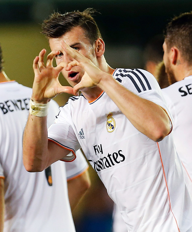 O gals Gareth Bale celebra seu primeiro gol pelo Real Madrid