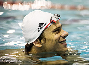 Two gold medals, one for the 50-meter freestyle and the other for the 50-meter butterfly, gave the best Brazilian swimmer of all time his confidence back after he had surgery on both knees in September 2012.