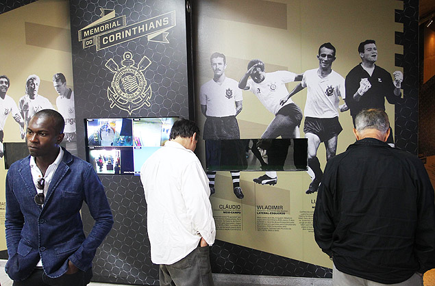 Memorial do Corinthians, na estao de metr vizinha ao futuro estdio do clube