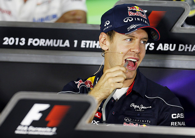 O piloto alemo Sebastian Vettel, da Red Bull, durante entrevista coletiva em Abu Dhabi, nos Emirados rabes
