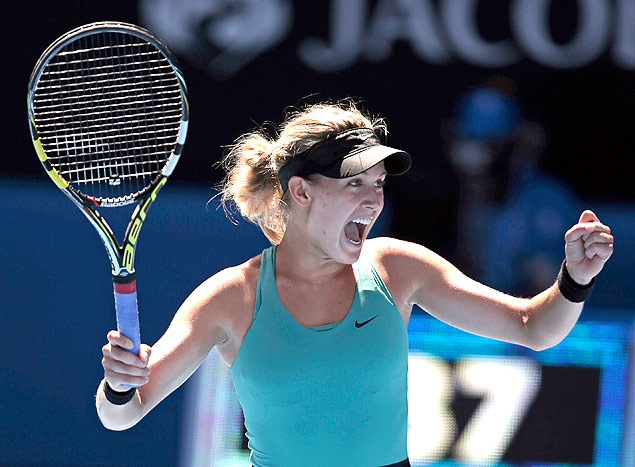 A tenista canadense Eugenie Bouchard comemora vitria sobre a srvia Ana Ivanovic, em Melbourne