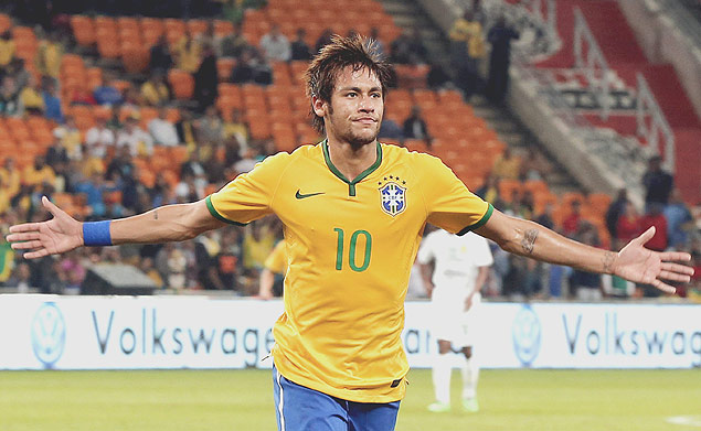Neymar, que recebeu elogio de Pel