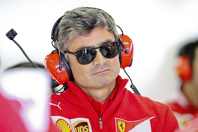 Novo diretor esportivo da Ferrari, o italiano Marco Mattiacci, observa treino na China 