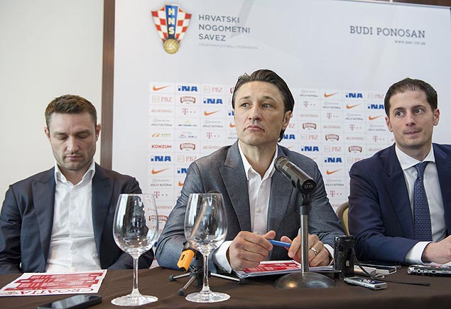 Niko Kovac durante o anncio da lista de convocados da seleo da Crocia