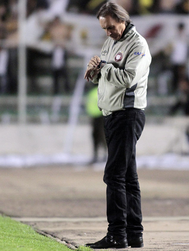 Miguel Angel Portugal durante jogo do Atltico-PR pela Taa Libertadores