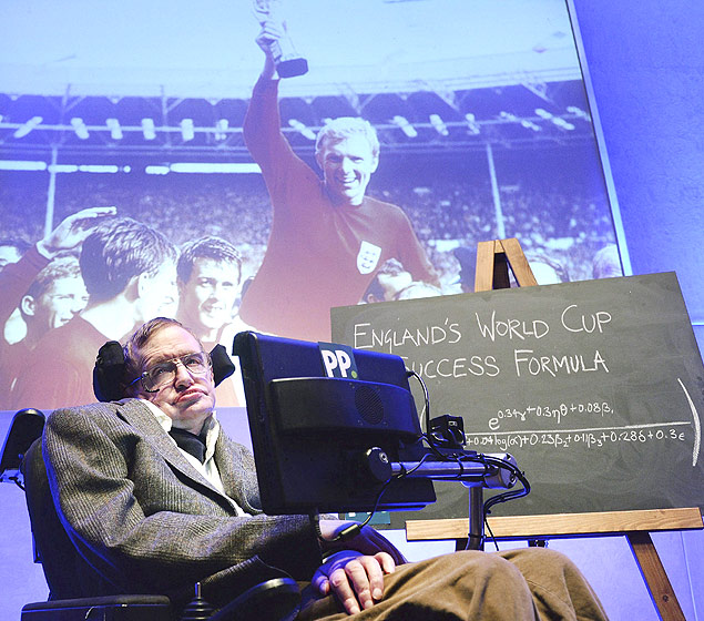 O fsico Stephen Hawking, que fez uma frmula para a Inglaterra ser campe mundial novamente