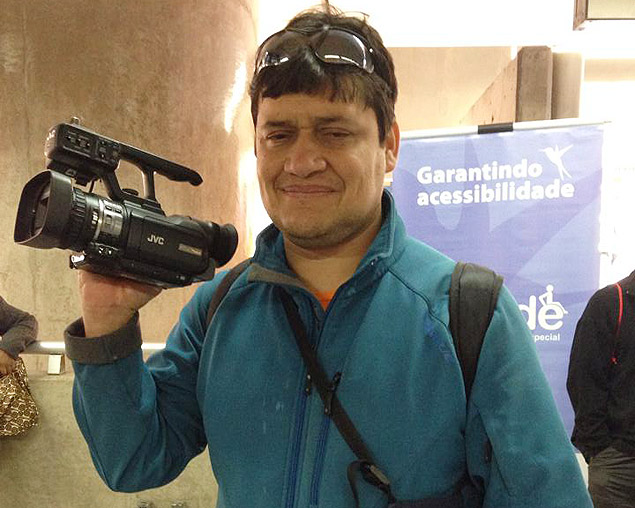 O cineasta Misael Horta, que est registrando a viagem dos chilenos no Mundial