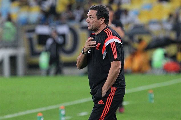 O tcnico Vanderlei Luxemburgo durante uma partida do Flamengo