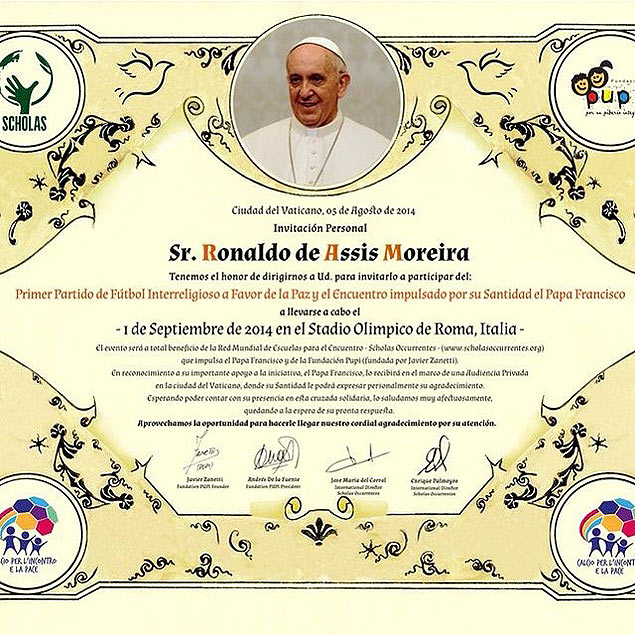 O convite do papa Francisco para o meia Ronaldinho