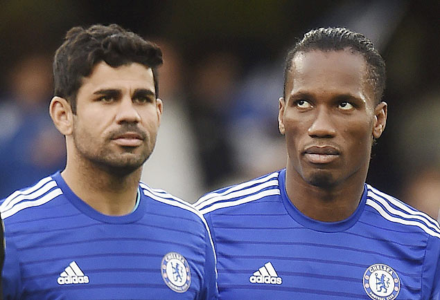 Os novos atacantes do Chelsea, Diego Costa (esq.) e Drogba