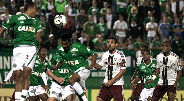 Fred durante jogo do Fluminense contra a Chapecoense, pelo Brasileiro