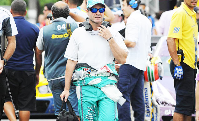 Crdito: DivulgaoLegenda: Rubens Barrichello se prepara para prova de Stock Car em Salvador