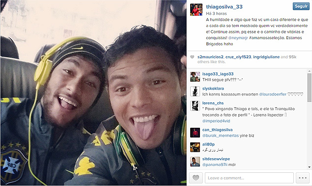 Thiago Silva posta foto com Neymar