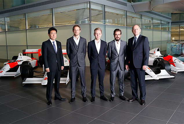 Fernando Alonso e Jenson Button sero os pilotos da McLaren na temporada 2015