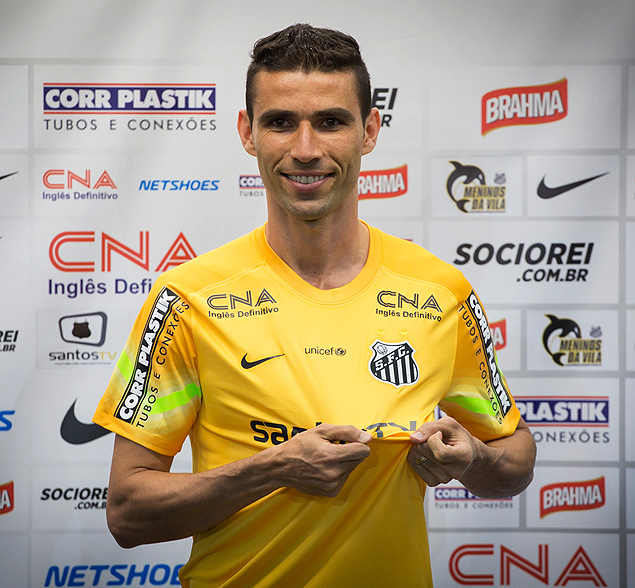 Vanderlei, do Santos, é eleito o melhor goleiro - Confederação