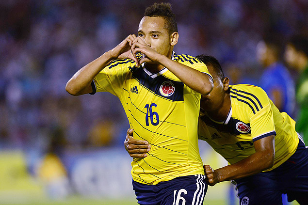 Jarlan Barrera comemora gol marcado na vitria da Colmbia sobre a seleo brasileira sub-20