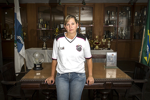 Silvani Maria é a gerente de futebol do São Cristóvão