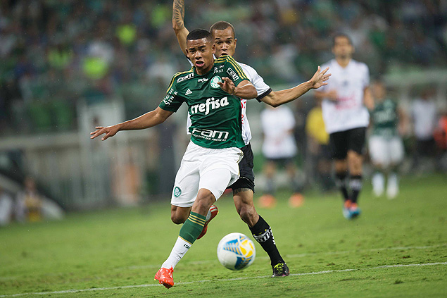 O atacante Gabriel Jesus durante uma partida do Palmeiras