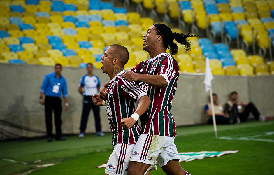 Ronaldinho saiu com vitria na estreia pelo Fluminense