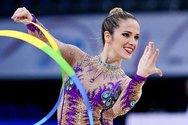 A ginasta brasileira Natlia Gaudio no Mundial de Stuttgart,, na Alemanha