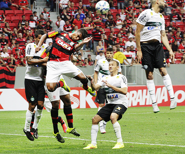 Lance do jogo entre Flamengo x Coritiba 