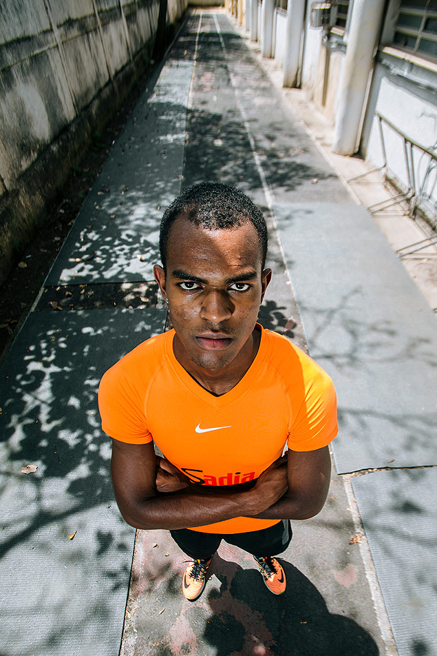 Vitor Hugo, velocista brasileiro, busca atingir o ndice olmpico para competir nos jogos de 2016