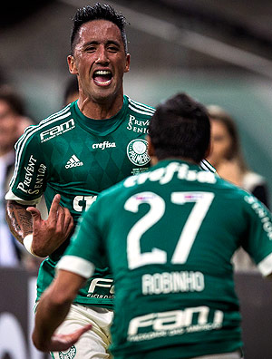 O Palmeiras bateu o Fluminense na disputa por pênaltis e se classificou para a final da Copa do Brasil; Barrios marcou dois gols no 1º tempo