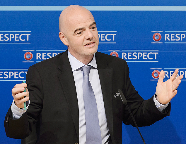 UEFA General Secretary Gianni Infantino gives a press conference following a UEFA Executive meeting on October 15, 2015 at the European football's governing body headquarters in Nyon. UEFA President Michel Platini will get a strong indication of the level of support from the organisation he heads after he was suspended for 90 days by FIFA's ethics committee looking into corruption at the global football body. AFP PHOTO / FABRICE COFFRINI ORG XMIT: FAB194