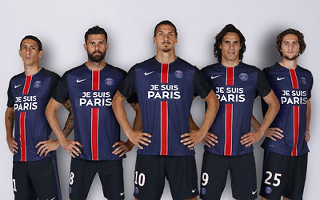 A special jersey. Paris Saint-Germain to wear “JE SUIS PARIS” jersey without any sponsor for the next two matches. In tribute to the victims of November 13 attacks, the Paris Saint-Germain players will wear a special jersey which only bears the message 