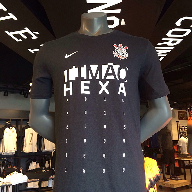 Corinthians lana camiseta comemorativa do hexacampeonato Brasileiro