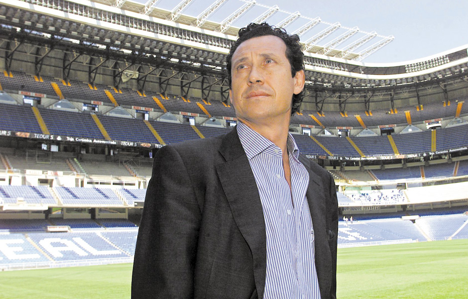 ORG XMIT: 552901_0.tif Jorge Valdano, diretor esportivo do Real Madrid, no estdio do clube. (Julin de Domingo/ABC Sevilha) 