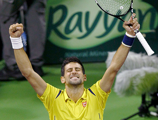 Novak Djokovic of Serbia celebrates after winning his Qatar Open men's singles tennis final match against Rafael Nadal of Spain in Doha, Qatar January 9, 2016. REUTERS/Ibraheem Al Omari ORG XMIT: GGGGAZ41