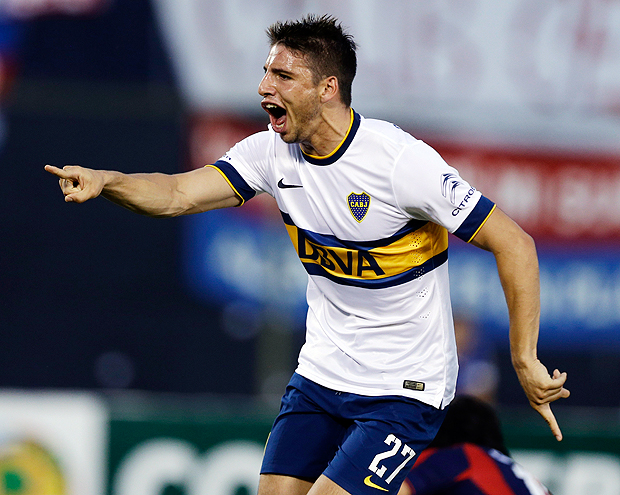 Jonathan Calleri, 22, comemora gol pelo Boca Juniors
