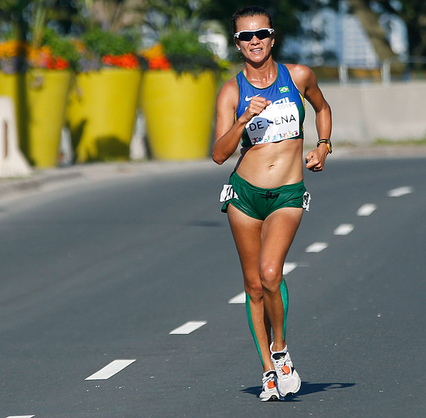 A brasileira Erica Sena disputa prova de marcha atltica nos Jogos Pan-Americanos de Toronto, no ano passado