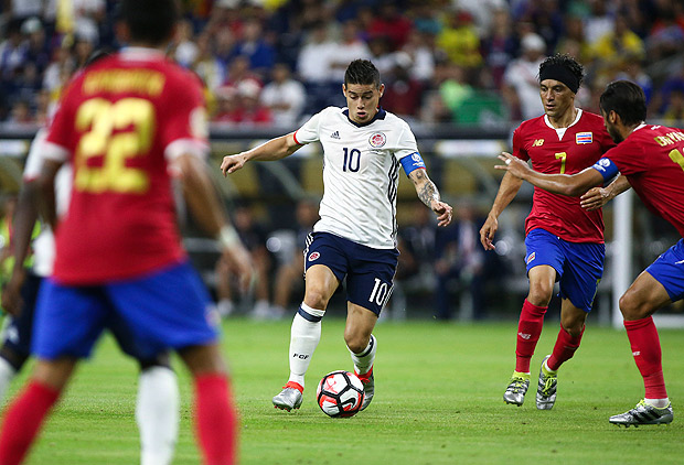 Jun 11, 2016; Houston, TX, USA; Colombia midfielder James Rodriguez (10) controls the ball during the second half against Costa Rica during the group play stage of the 2016 Copa America Centenario at NRG Stadium. Costa Rica won 3-2. Mandatory Credit: Troy Taormina-USA TODAY Sports ORG XMIT: USATSI-269412