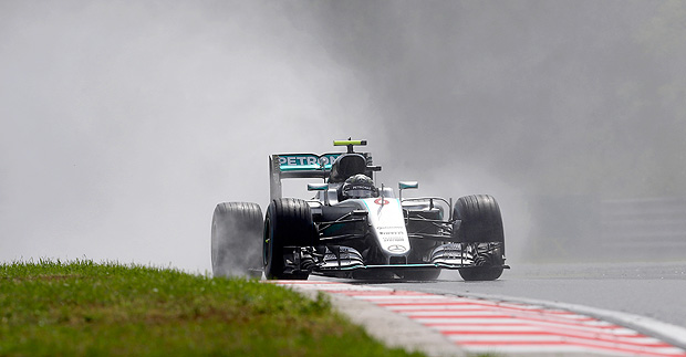 Mercedes driver Nico Rosberg, of Germany, steers his car during the qualifying session for Sunday's Formula One Hungary Grand Prix, at the Hungaroring racetrack, in Budapest, Hungary, Saturday, July 23, 2016. (AP Photo/Luca Bruno) ORG XMIT: HUN169